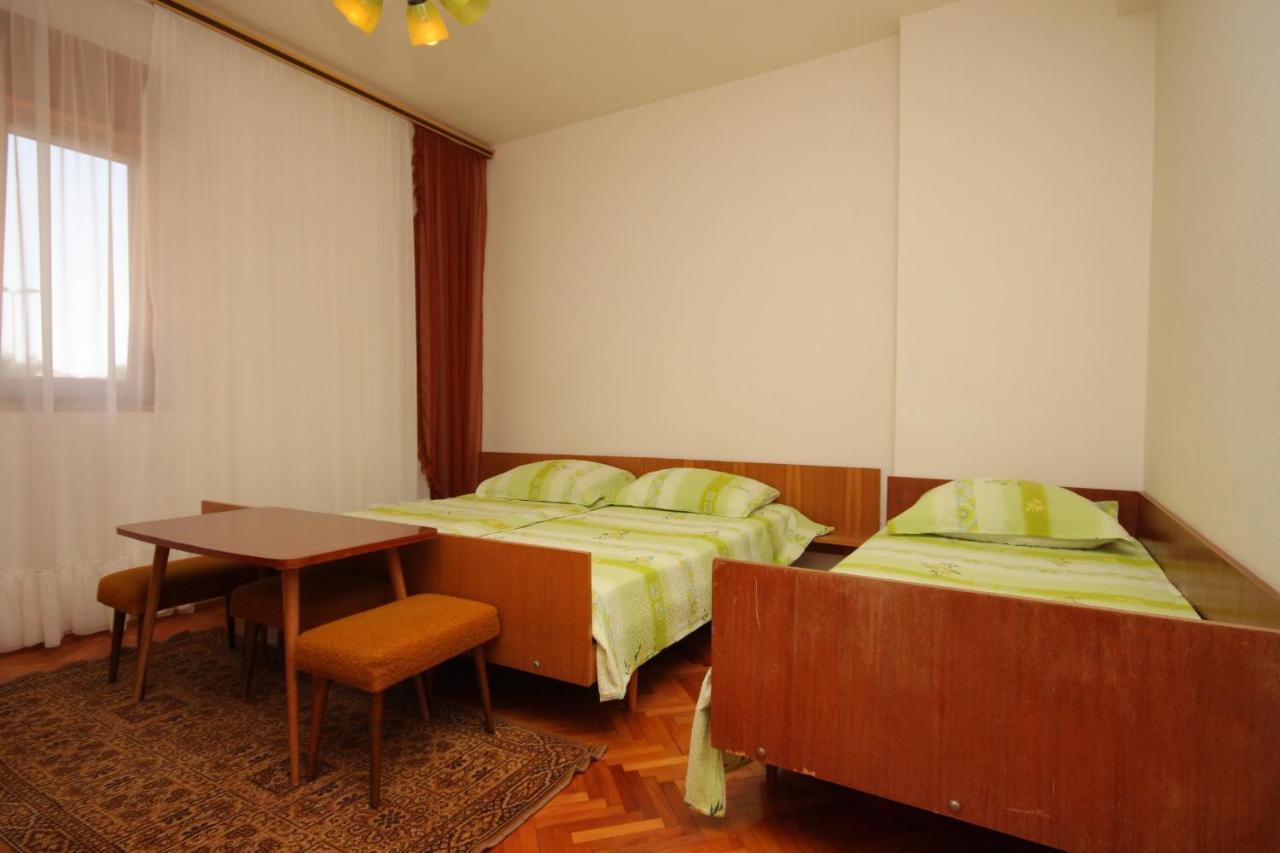 With A Parking Space - 2539 Umag